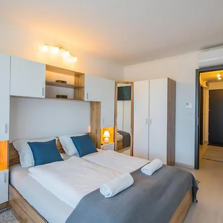 Mf Flamingo 112 Apartment